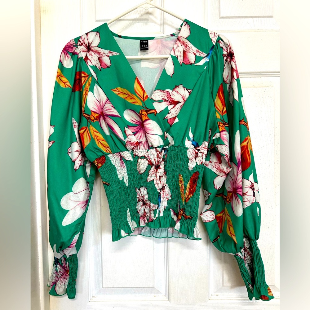 💗Beautiful Blouse💗